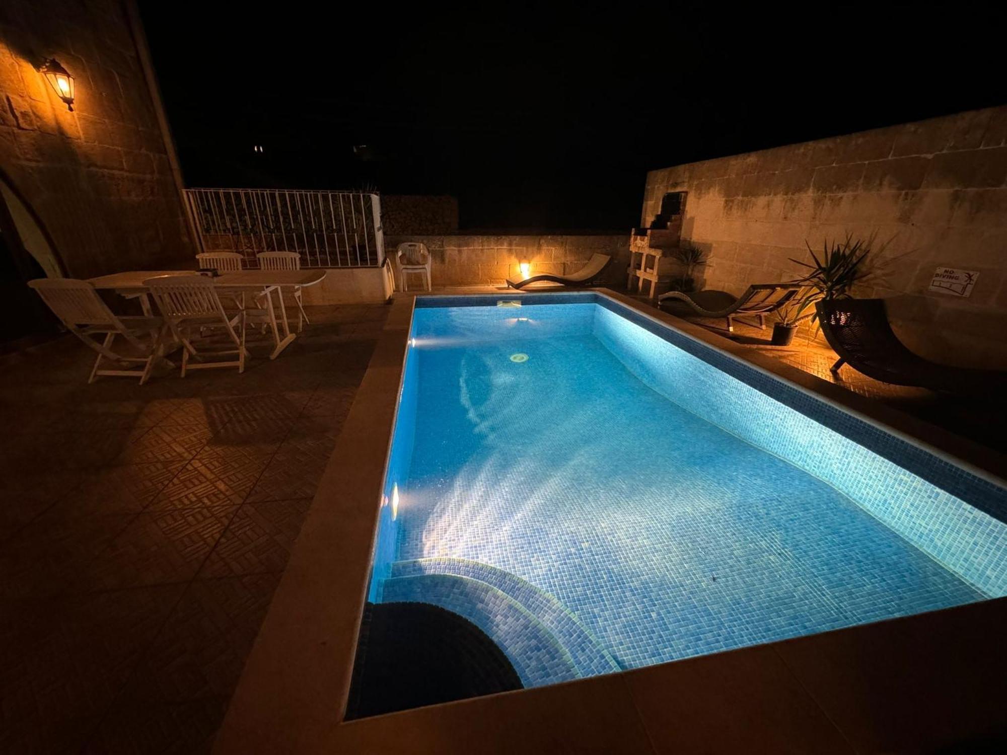 Tal-Kaptan Guest House Victoria Luaran gambar